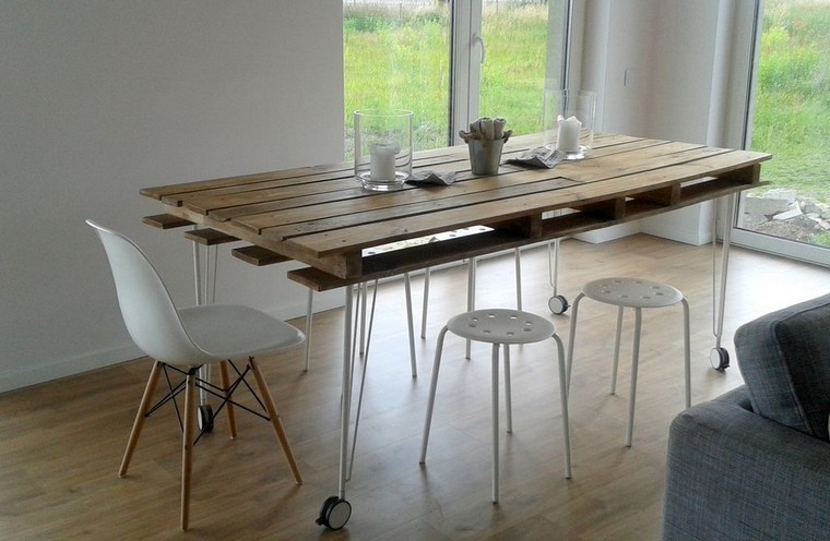 fa étkezőasztal ötlet raklap diy projekt