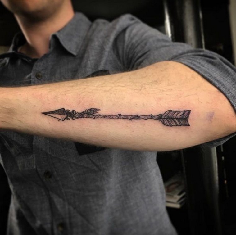 nyíl tetoválás ötletek férfiaknak