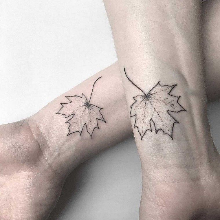 levélfa tetoválás