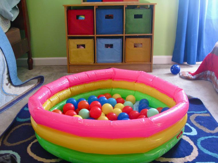 idea-palle-piscina-colori
