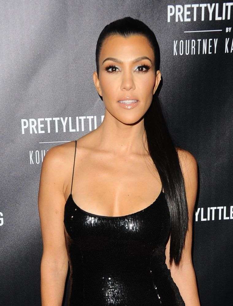 Kortney Kardashian šukuosena