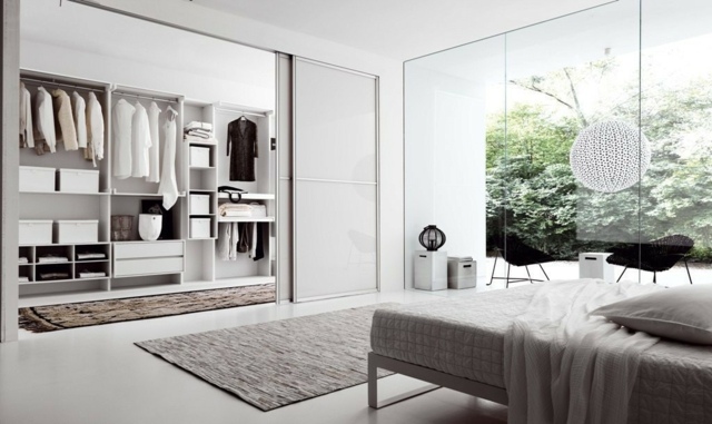 ideje za spavaću sobu-dekor-prirodne boje-bijele-zidove-akcente-svijetle-sive spavaće sobe-ideje za uređenje