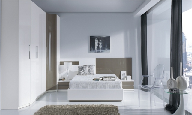 ideje za dekor spavaće sobe-prirodne boje-jednobojne-fine-zavjese-crne-akcenti-bež