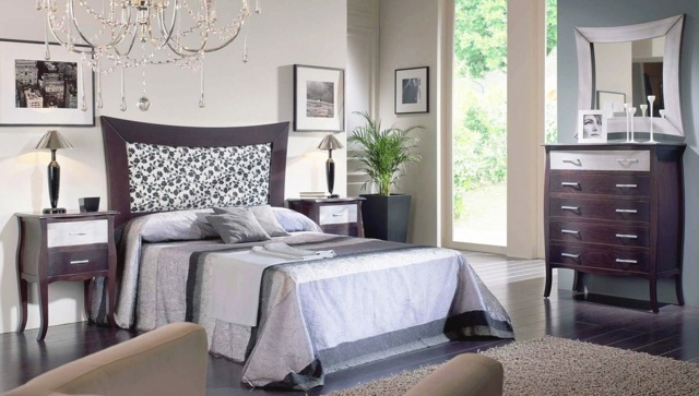ideje za dekor spavaće sobe-prirodne boje-drvo-namještaj-garnitura-drvo-tapecirano-krevet-krevet-kristal-luster