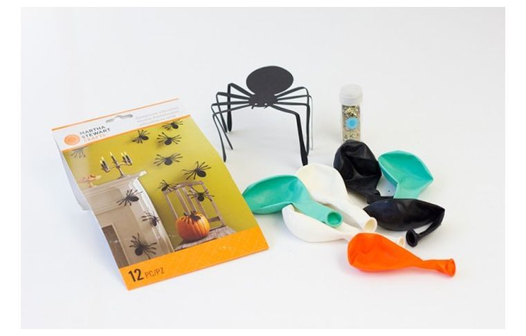 Halloween-decoration-cheap-scary-idea-manual-spider-activity