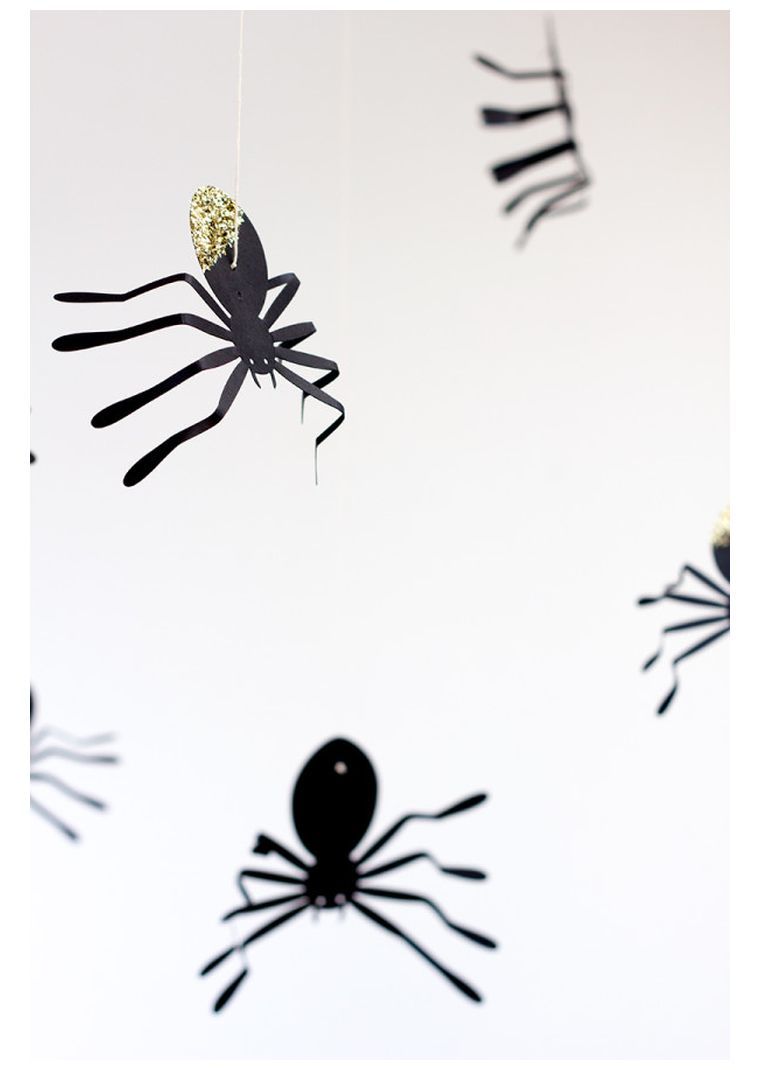 make-halloween-decoration-cheap-idea