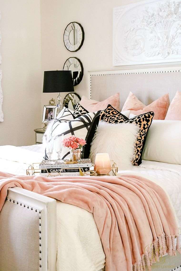 elegáns hálószoba-felnőtt-szín-paletta-ágy dekoráció