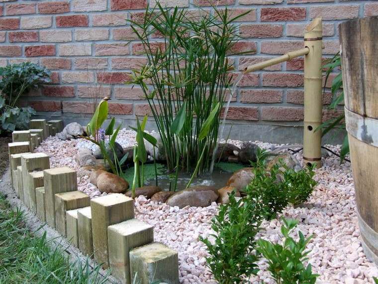šiuolaikinis sodo-bambuko-akmens deko