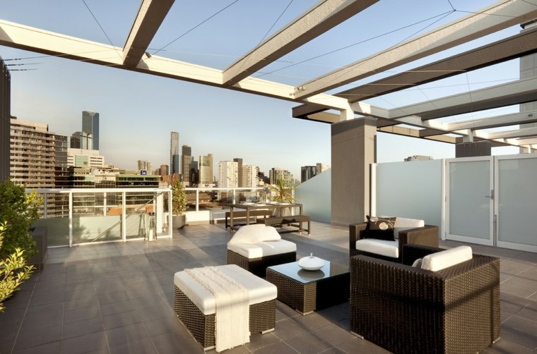 tetőterasz modern design csempézett padló pergolák