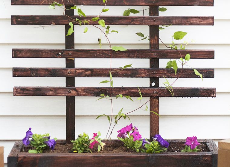 fioriera con traliccio fai da te-deco-legno-esterno