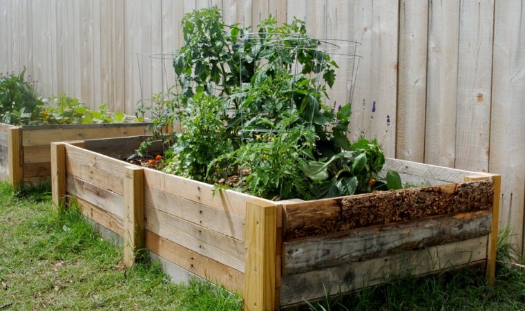 diyプランターパレット家具ベッド植物野菜ガーデン