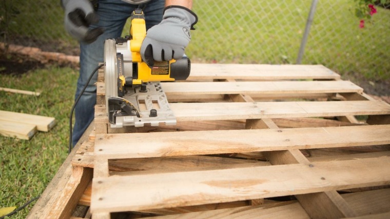 Pallet in legno fai-da-te copertura per vaso in legno patio giardino esterno