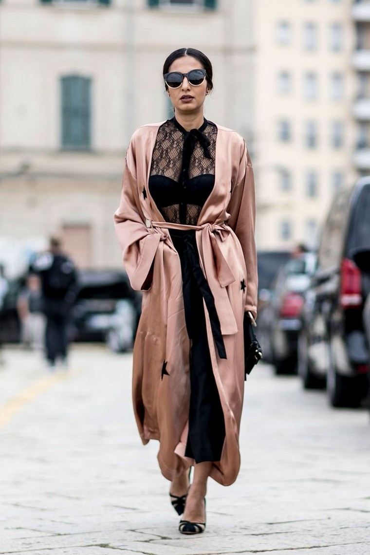 kimono-look-woman-fashion-trendy