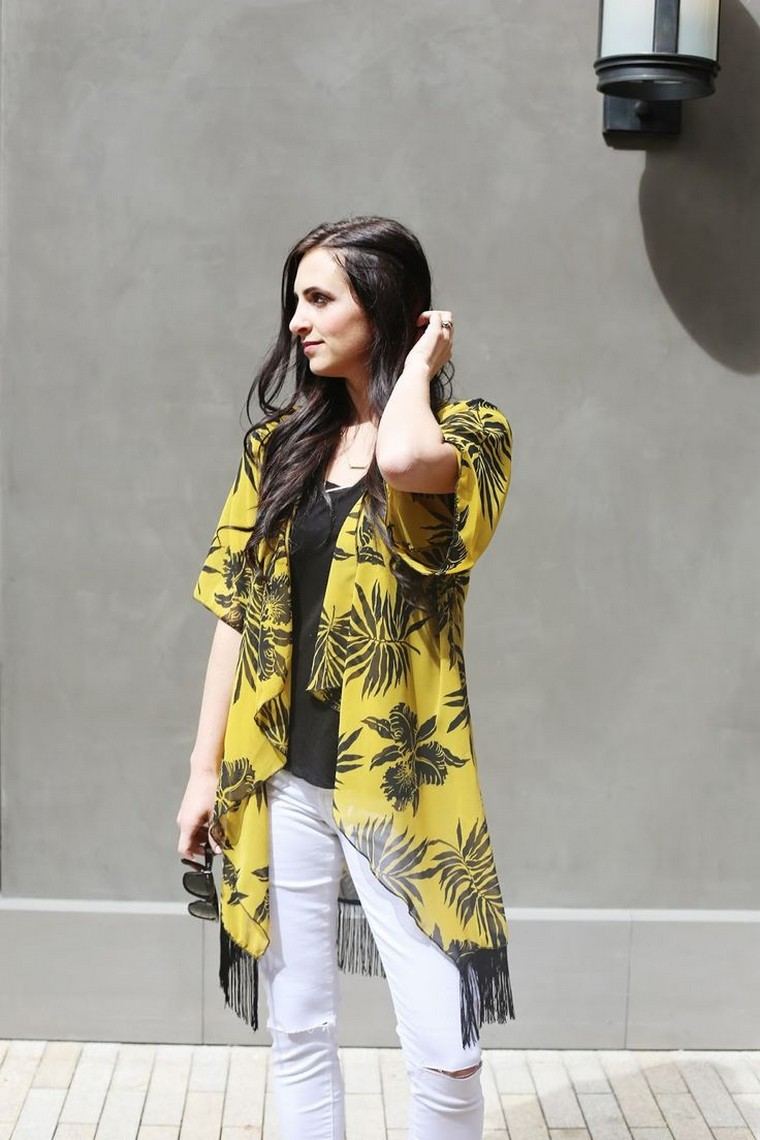 kimono-žuta-žena-izgled-trend-ideje