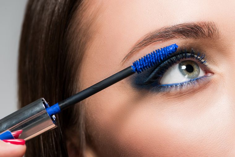 eyeliner blu e mascara blu