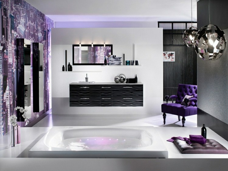 elegantna kupaonica ljubičaste boje
