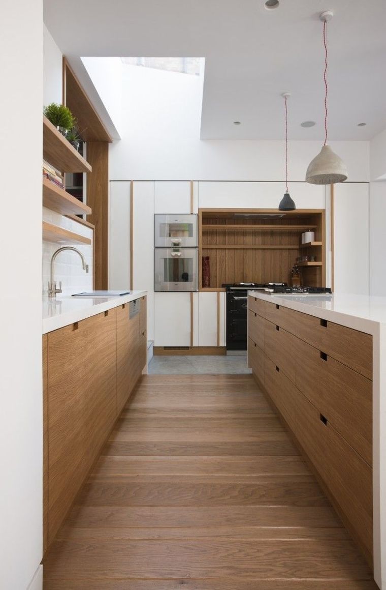 cucina-legno-grezzo-pavimento-a-piani-aperti-parquet-idee.jpg