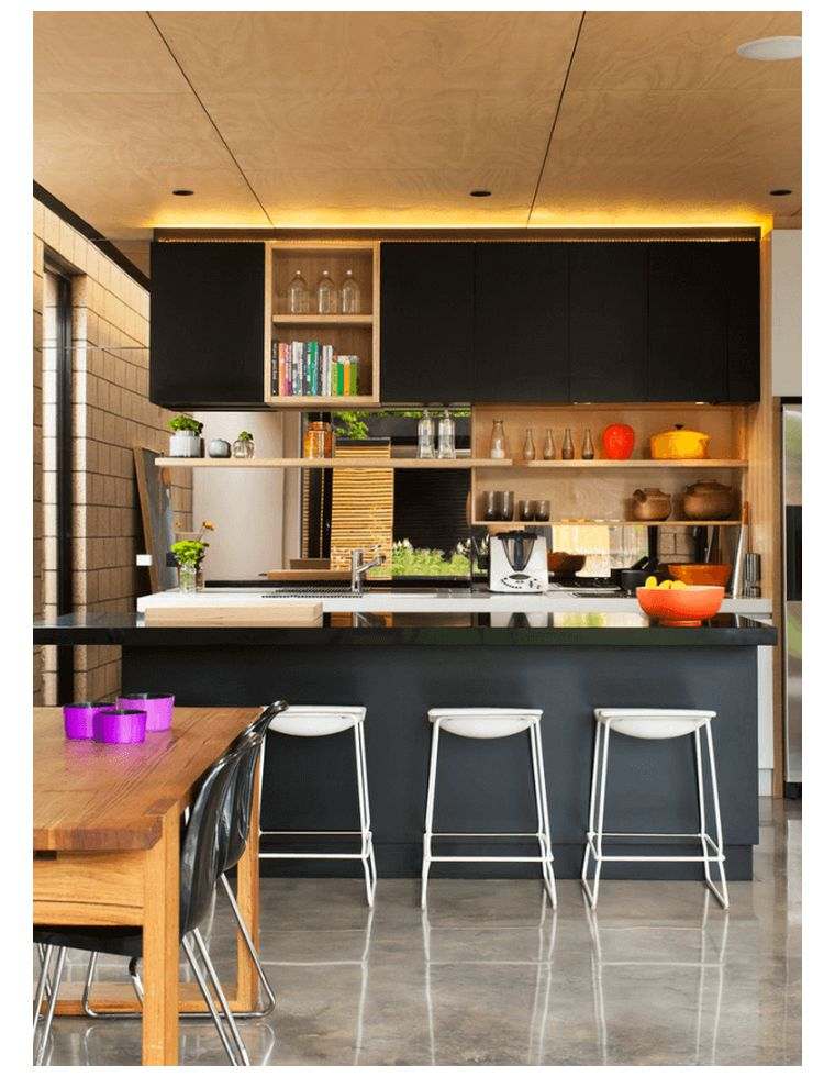 キッチン-デザイン-小さなスペース-黒と木-バー