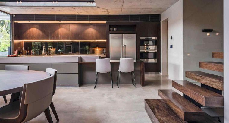 taupe virtuvės sala-dizainas-modernus