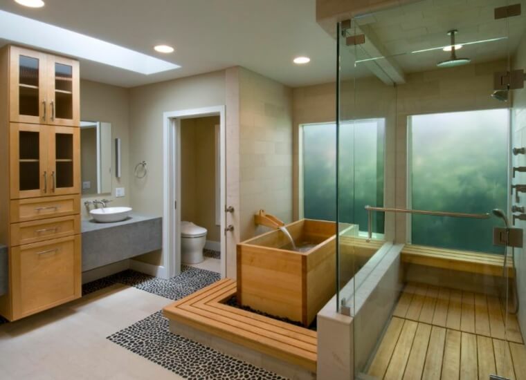 tradicinis japoniškas namas-zen-vonios kambarys-medinė vonia-japoniško stiliaus ofuro