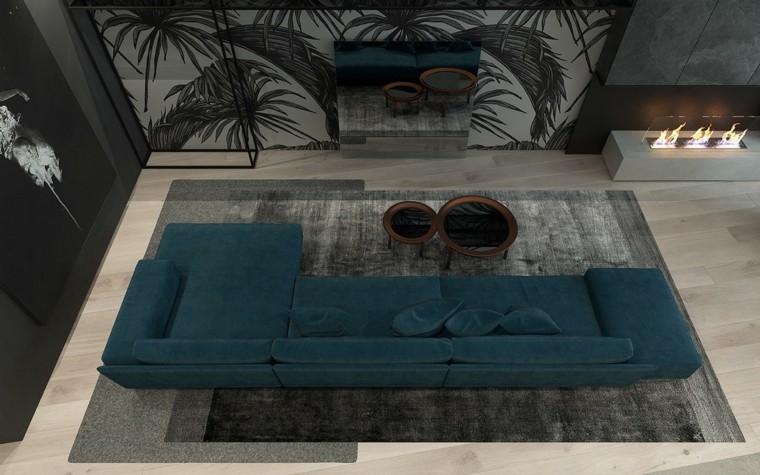 pilkos spalvos svetainės sienos dekoro mėlyna sofa