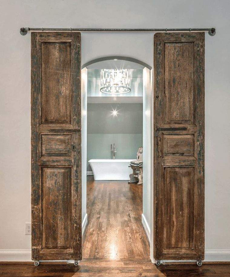 porta scorrevole del bagno in legno-deco-vintage