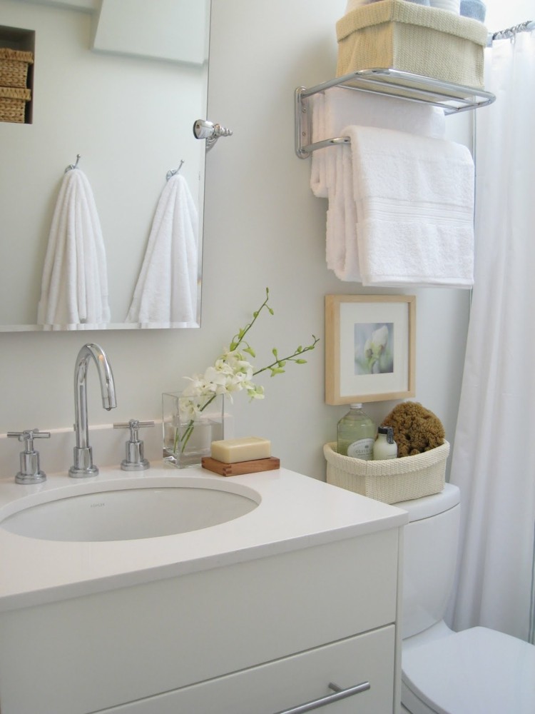modern design fehér fürdőszoba