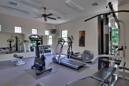 otthoni edzőterem edzőterem edzőterem otthoni lakás