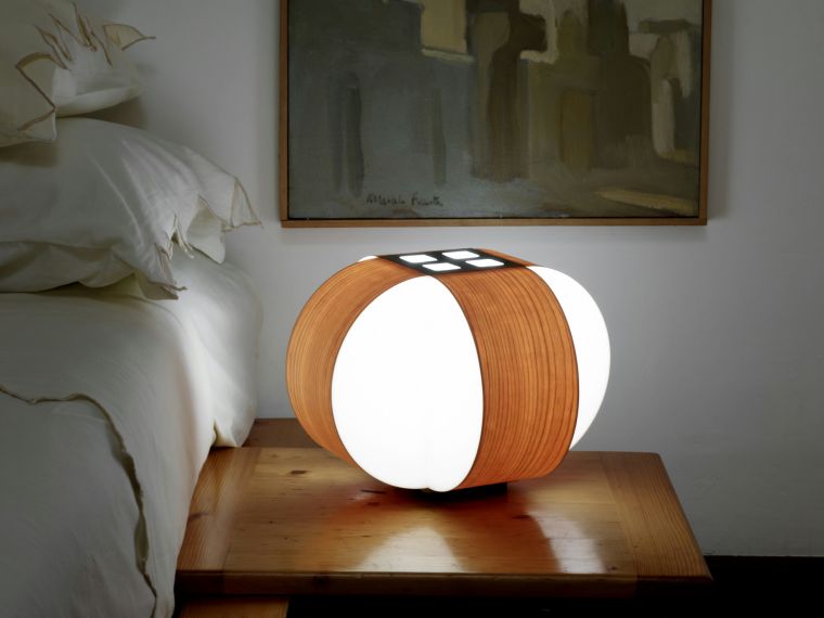 decorazione d'interni camera da letto lampada in legno