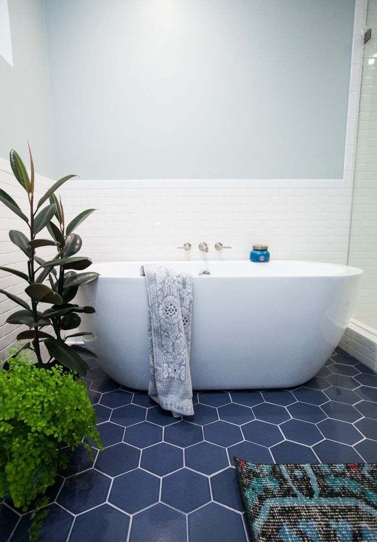 kék hatszögletű csempe deco kis fürdőszoba modern design