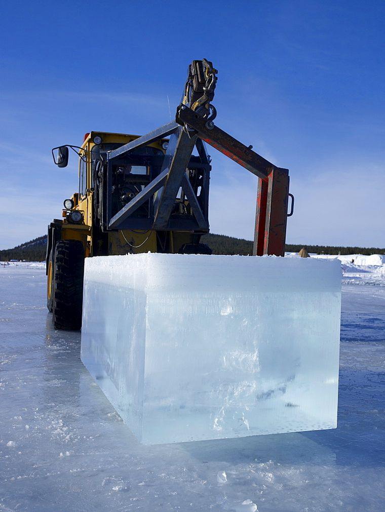 torne-block-fiume-ice-hotel