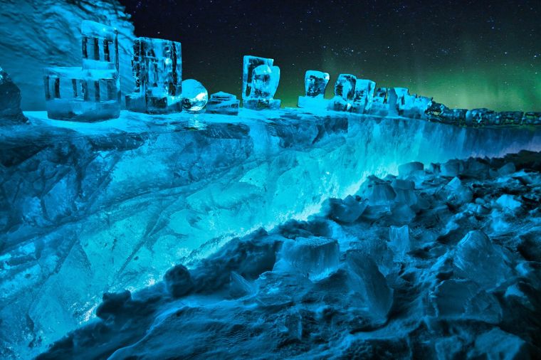 ledo meno galerija-zomša-jukkasjarvi-hotel-de-glace-išorė