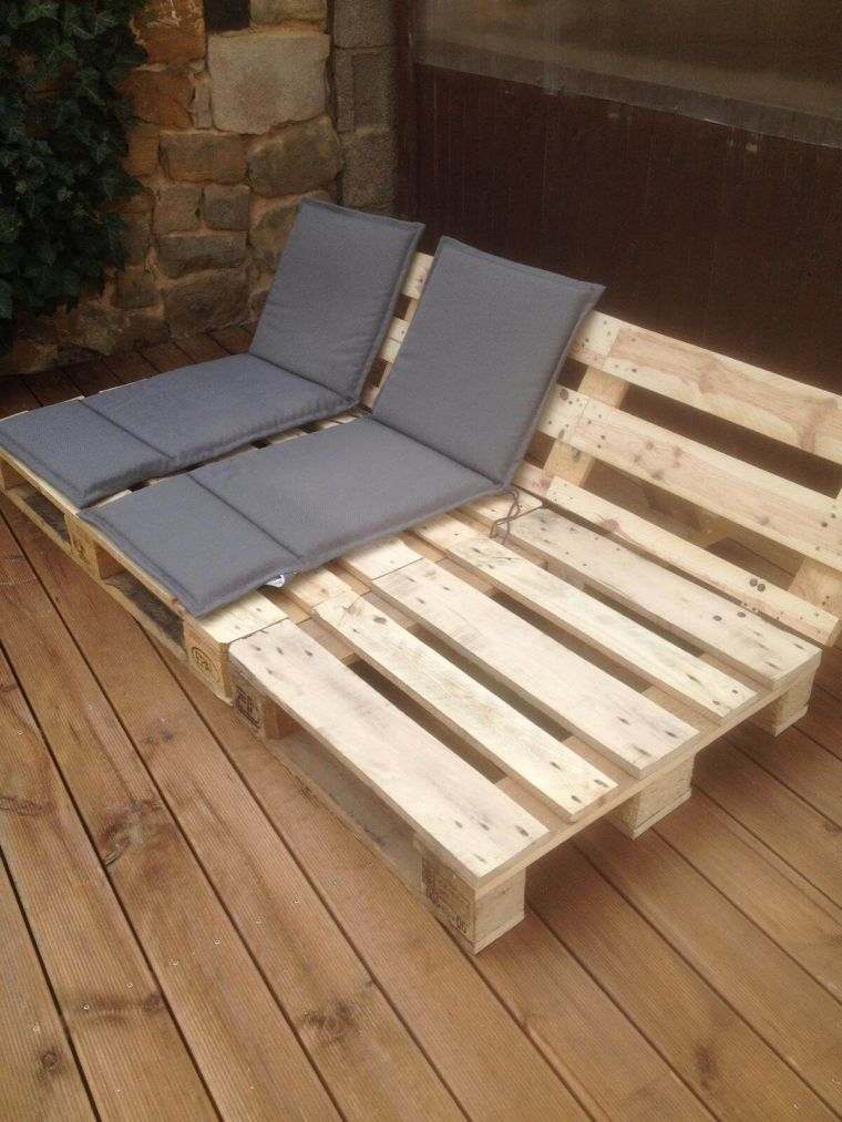 DIY-木製-パレット-ラウンジ-椅子