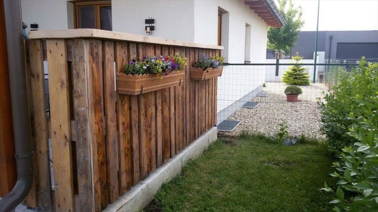 木製パレット柵の庭の家具-外部-jardiniere