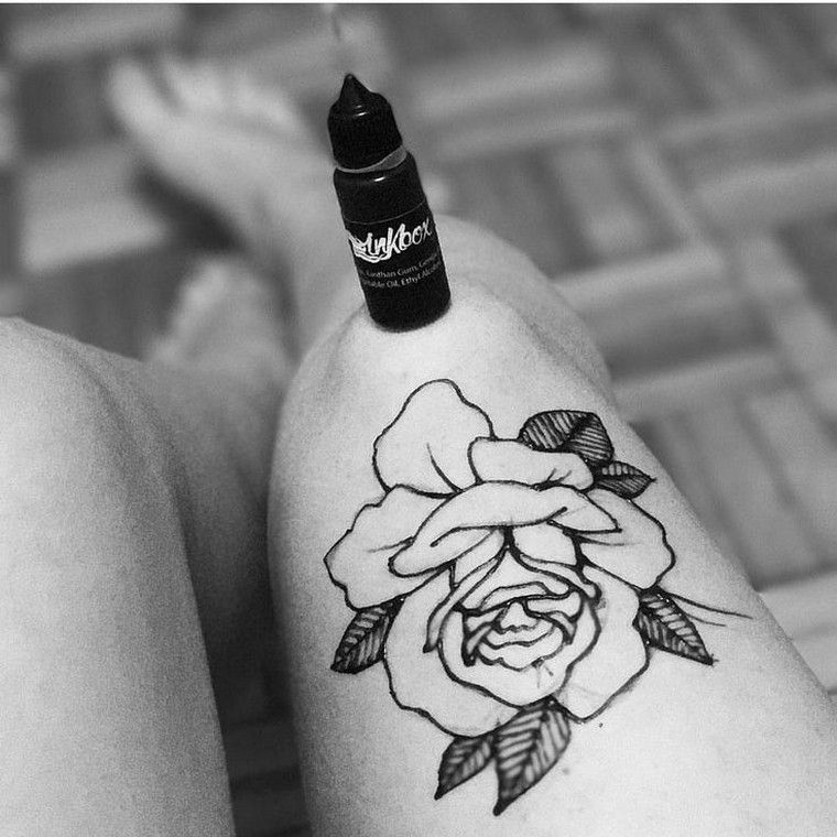 ideiglenes-tetoválás-láb-tetoválás-rózsa