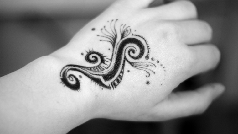 penna-tatuaggio-effimera-originale