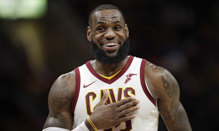 LeBron James legjobban fizetett sportolói Forbes 2018