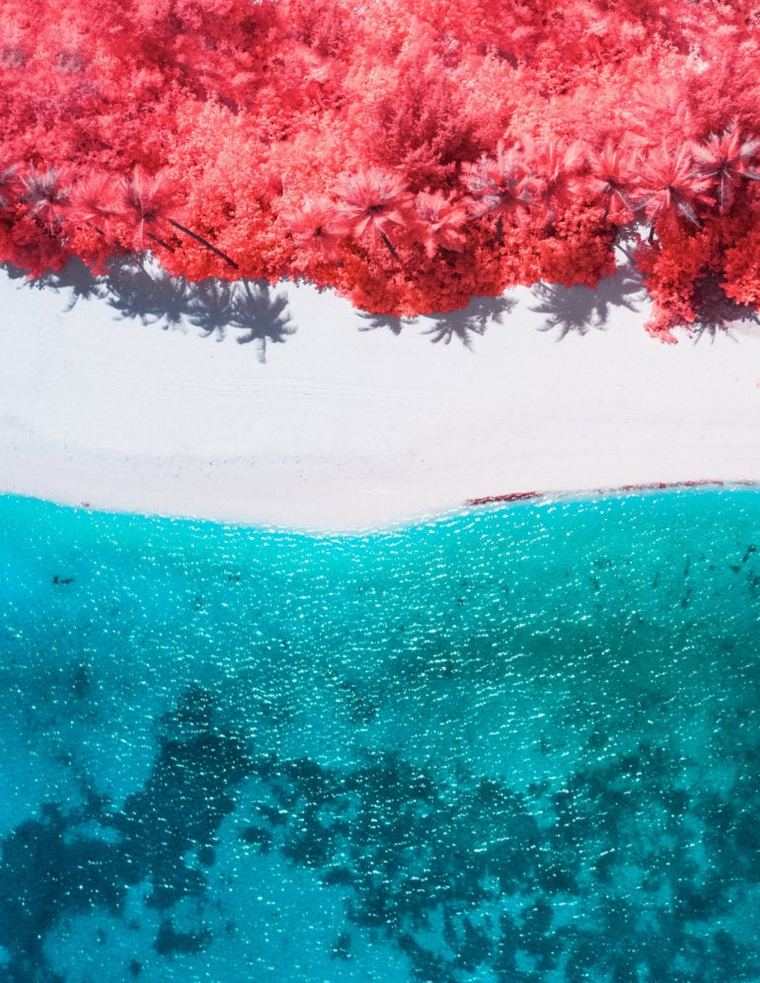 Maldive Paolo Pettigiani foto infrarossi blu bianco magenta