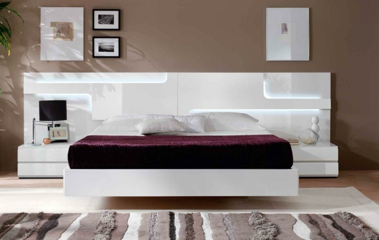 modern ágy fehér lila elegancia stílusban
