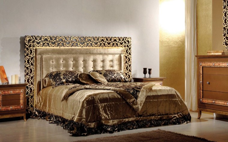 karališkoji lova louis style 14 medžiagų gausa spalvų