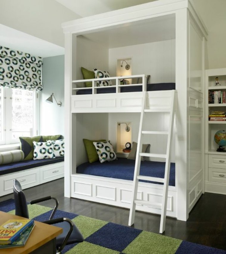 ideje spavaće sobe na kat krevet na podu zeleni plavi tepih