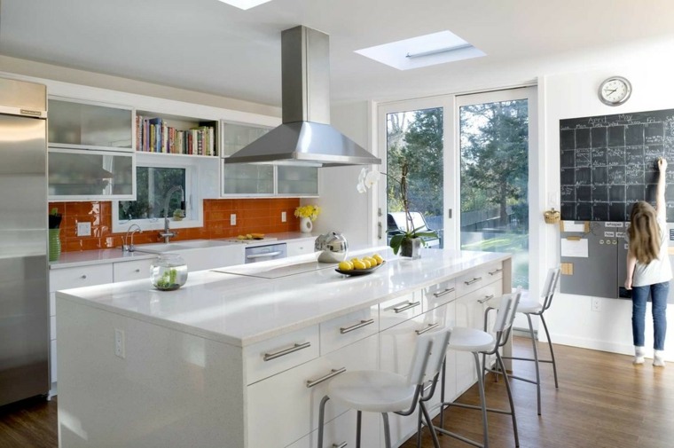 cucina con isola centrale ikea design cappa aspirante design bianco sedia piano cottura design