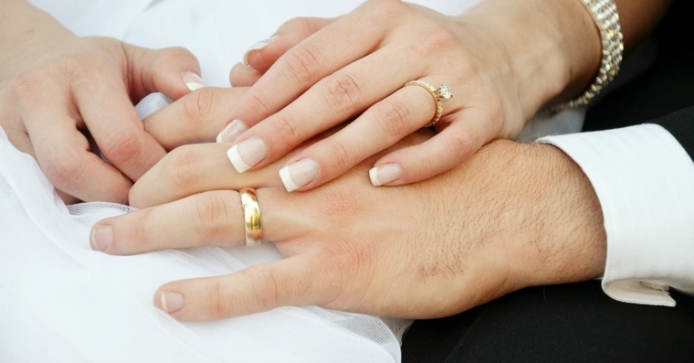 classico-francese-matrimonio-manicure-lei-standard-manicure-lui