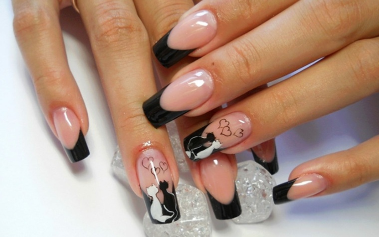 manicure-matrimonio-vernice-rosa-nero-bianco-modello-gatti