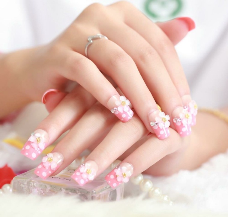 manicure matrimonio sublime floreale elegante interessante