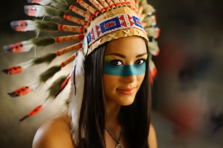 šminka-halloween-jednostavna-indijka-žena-ideja-maska