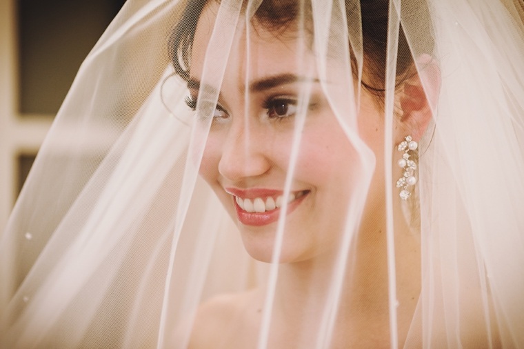 trucco sposa sposa sotto velo