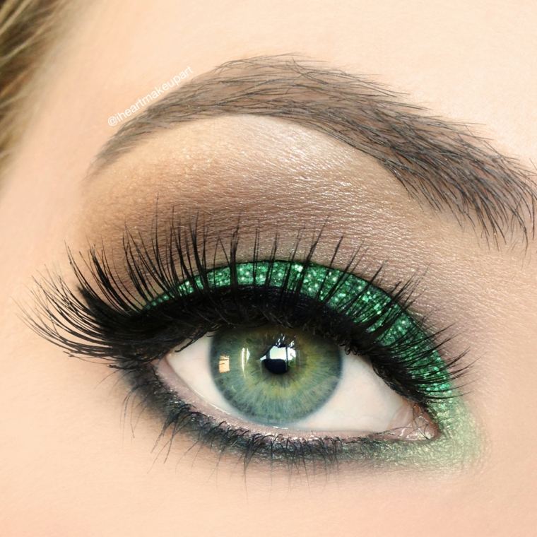trucco occhi verde smeraldo