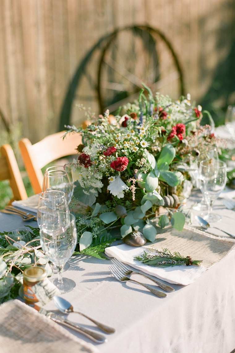 la felicità del matrimonio chic e rustico è nelle vicinanze