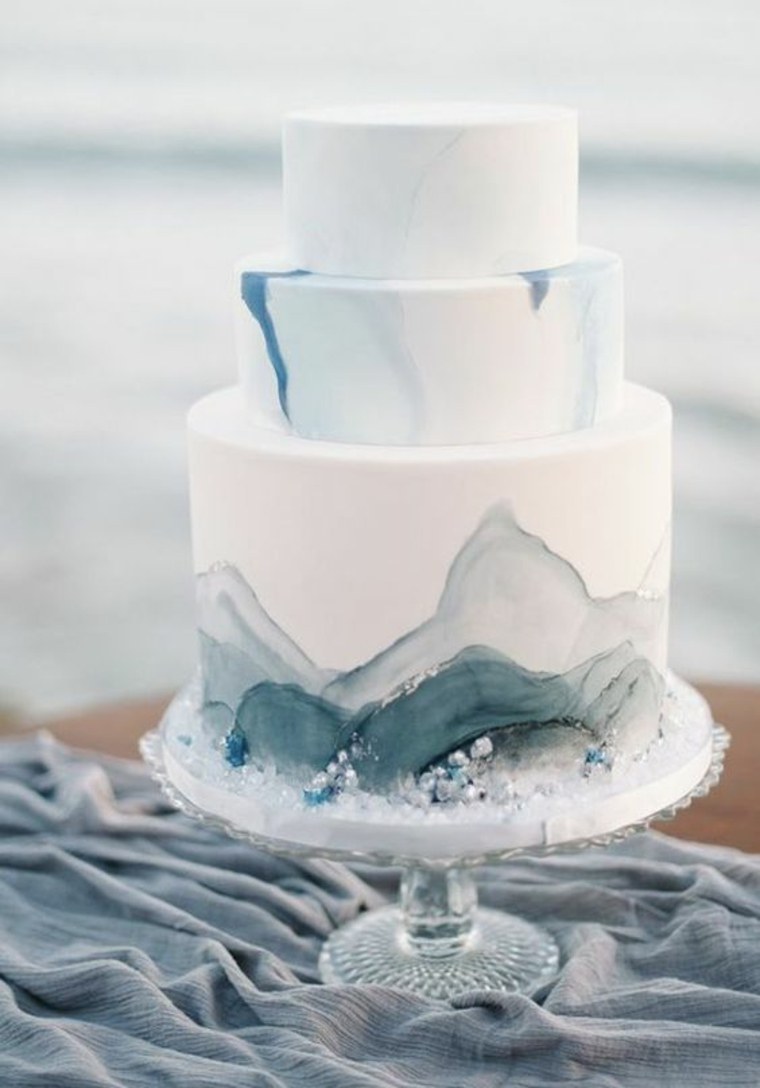 vestuvių tema-jūros bangų tortas